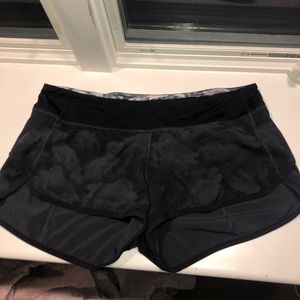 Lulu lemon shorts!